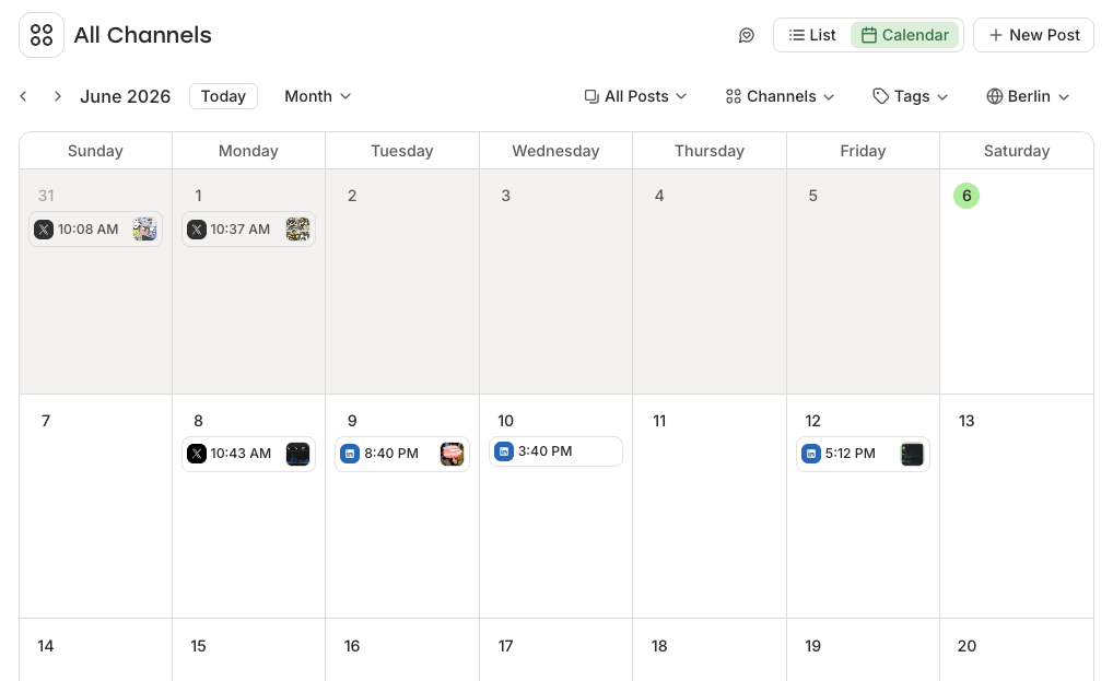 Calendar view for scheduling LinkedIn posts across channels